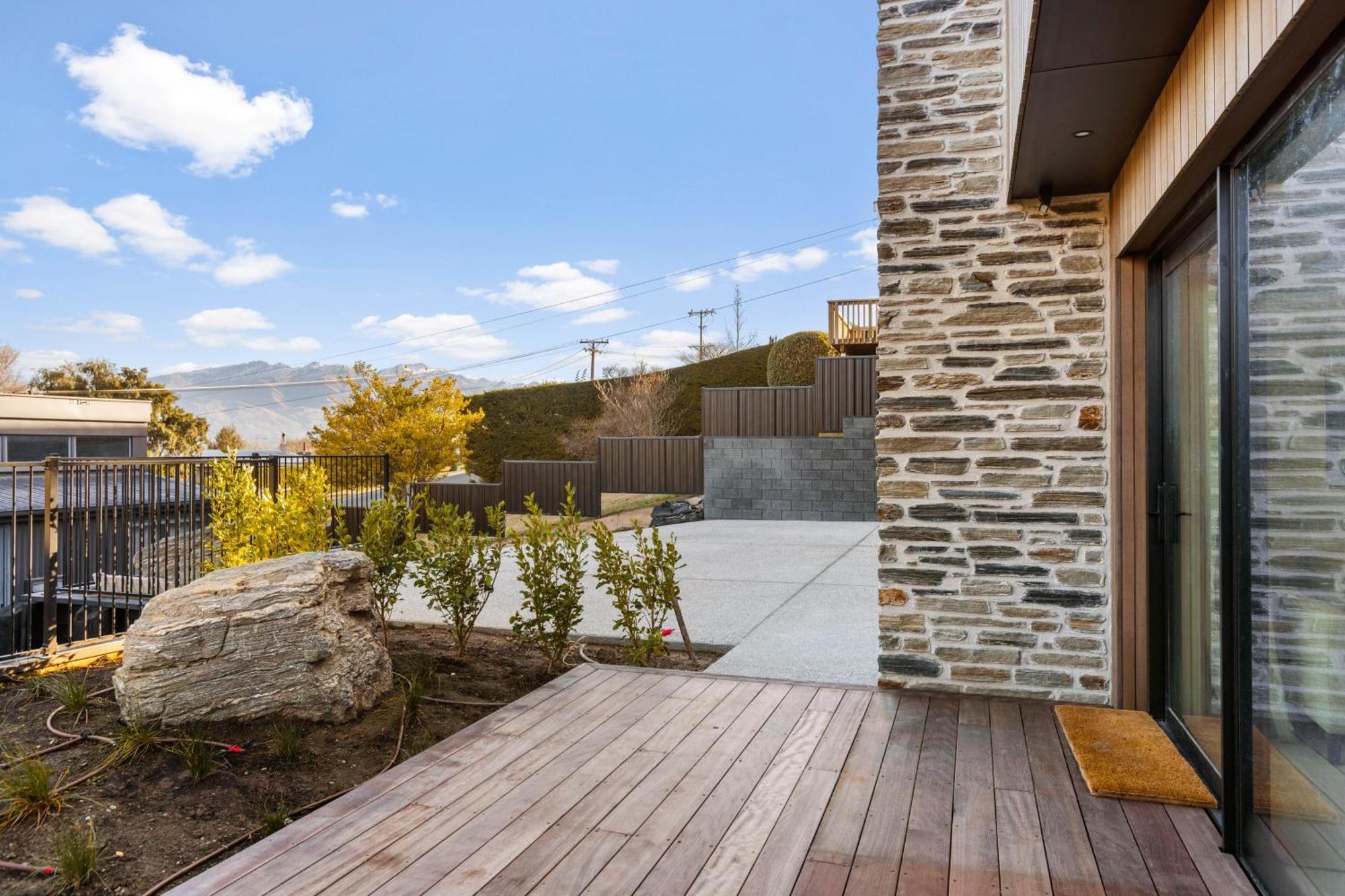 Guest House With Mountain Views 瓦纳卡 外观 照片